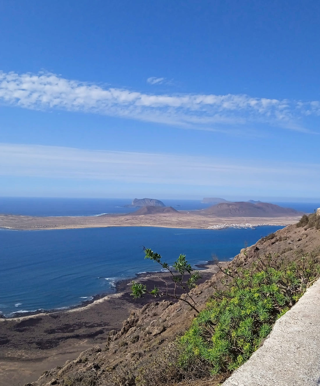 Tias: Did you know José Saramago lived here ? Lanzarote